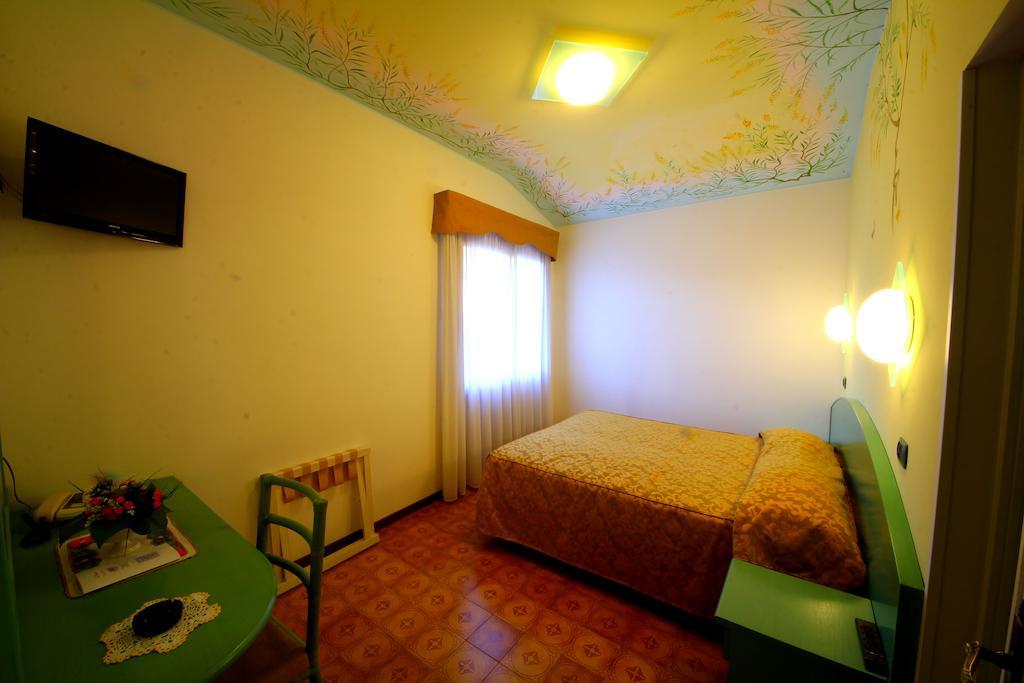 La Favorita Apricale B&B & Ristorante ห้อง รูปภาพ