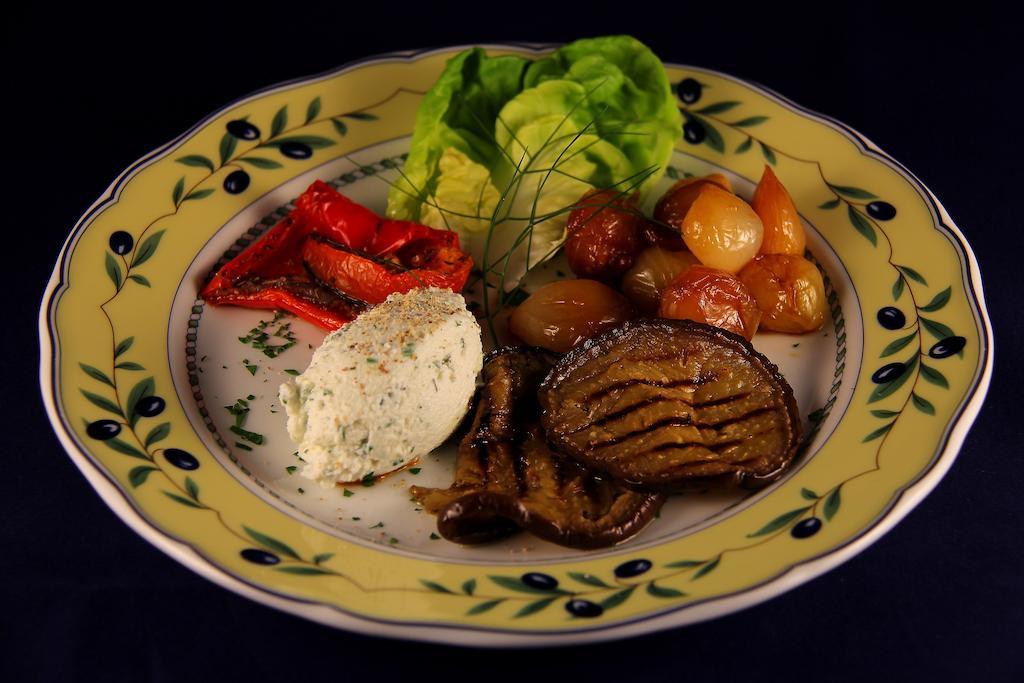 La Favorita Apricale B&B & Ristorante ภายนอก รูปภาพ